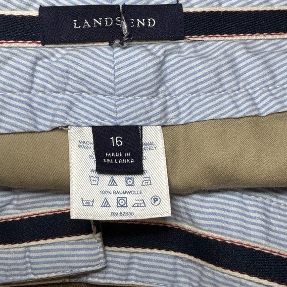 Lands' End Women's Light Khaki Skort with Buttons - Picture 3 of 5